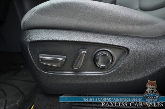 2023 Toyota Sienna XLE / AWD / Power & Heated Leather Seats / Sunroof / Adaptive Cruise / Lane Depart & Blind Spot Alert / Rear Captain Chairs / 3rd Row / Seats 7 / Apple CarPlay & Android Auto / Back Up Camera / 36 MPG / 1-Owner Anchorage AK