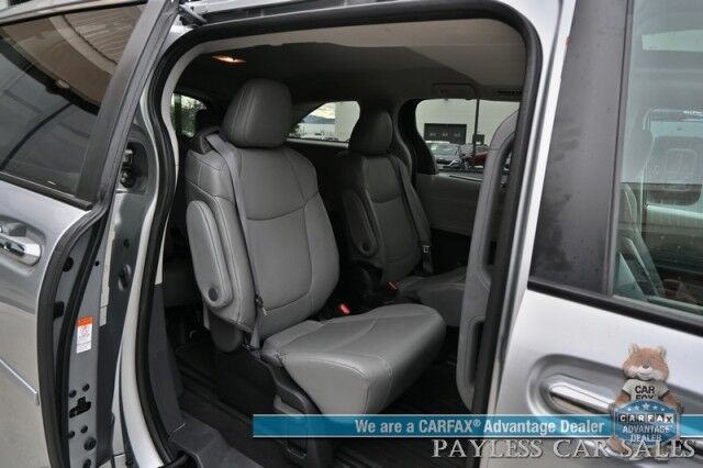 2023 Toyota Sienna XLE / AWD / Power & Heated Leather Seats / Sunroof / Adaptive Cruise / Lane Depart & Blind Spot Alert / Rear Captain Chairs / 3rd Row / Seats 7 / Apple CarPlay & Android Auto / Back Up Camera / 36 MPG / 1-Owner Anchorage AK