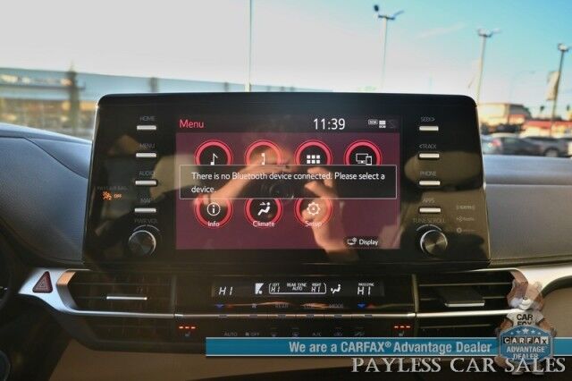 2023 Toyota Sienna XLE / AWD / Power & Heated Leather Seats / Sunroof / Adaptive Cruise / Lane Depart & Blind Spot Alert / Rear Captain Chairs / 3rd Row / Seats 7 / Apple CarPlay & Android Auto / Back Up Camera / 36 MPG / 1-Owner Anchorage AK