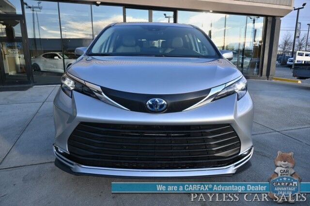 2023 Toyota Sienna XLE / AWD / Power & Heated Leather Seats / Sunroof / Adaptive Cruise / Lane Depart & Blind Spot Alert / Rear Captain Chairs / 3rd Row / Seats 7 / Apple CarPlay & Android Auto / Back Up Camera / 36 MPG / 1-Owner Anchorage AK