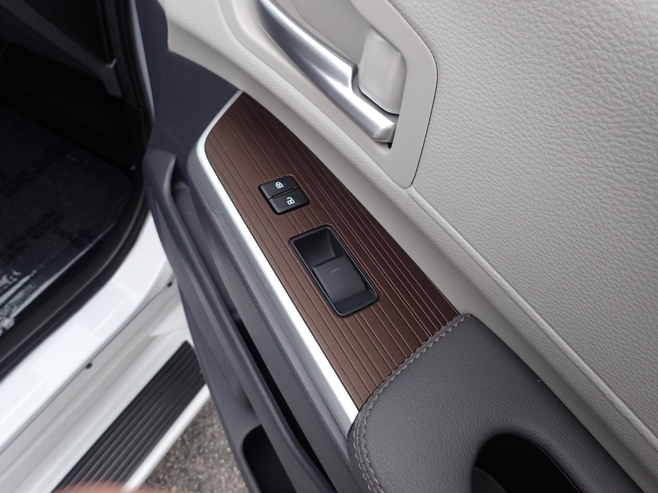 2023 Toyota Sienna XLE+ Anaheim CA