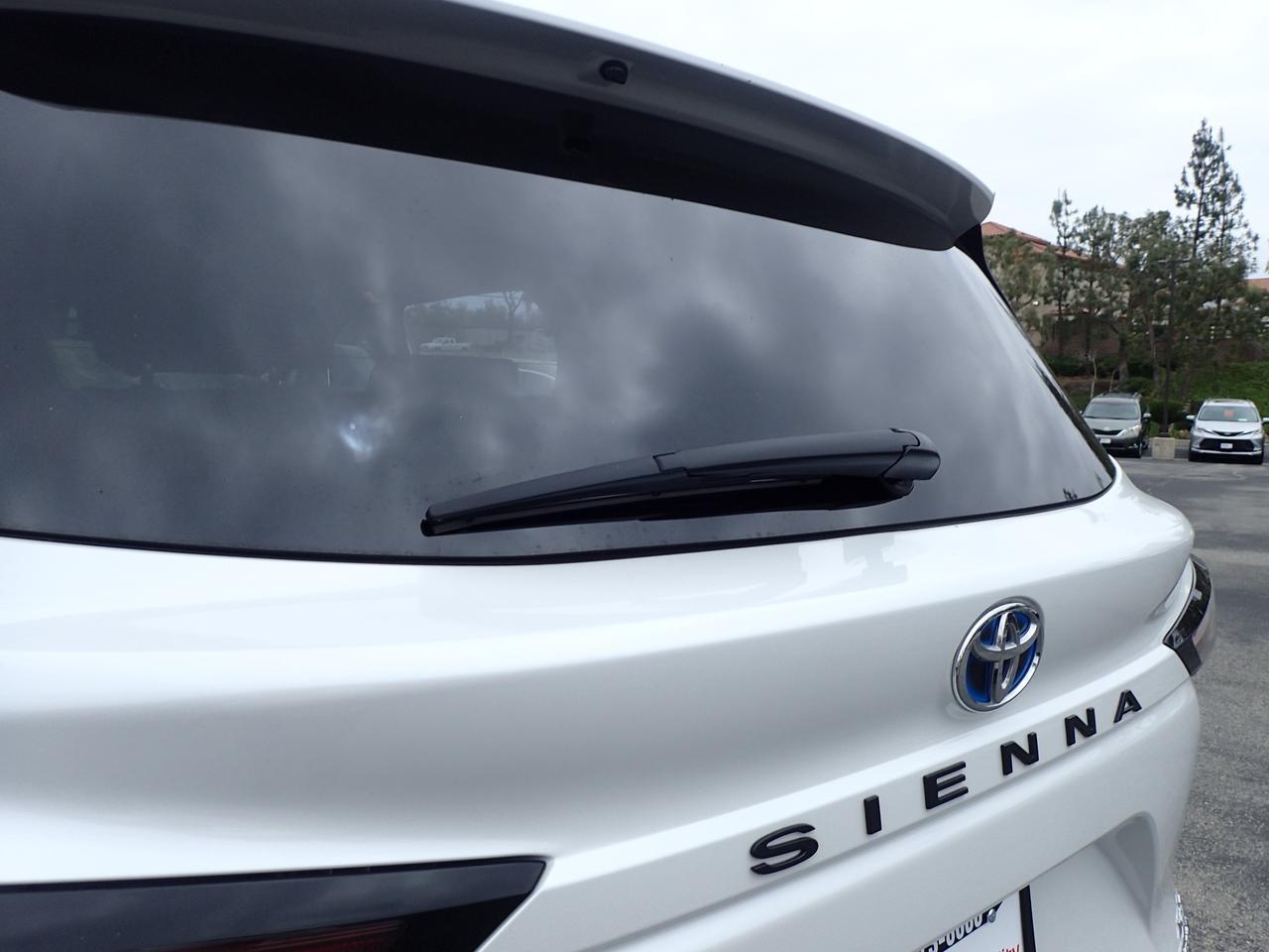 2023 Toyota Sienna XLE+ Anaheim CA