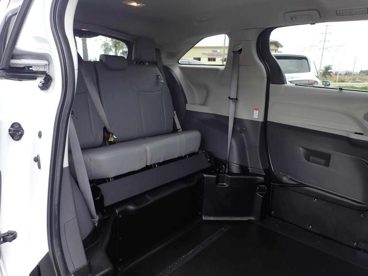 2023 Toyota Sienna XLE+ Anaheim CA