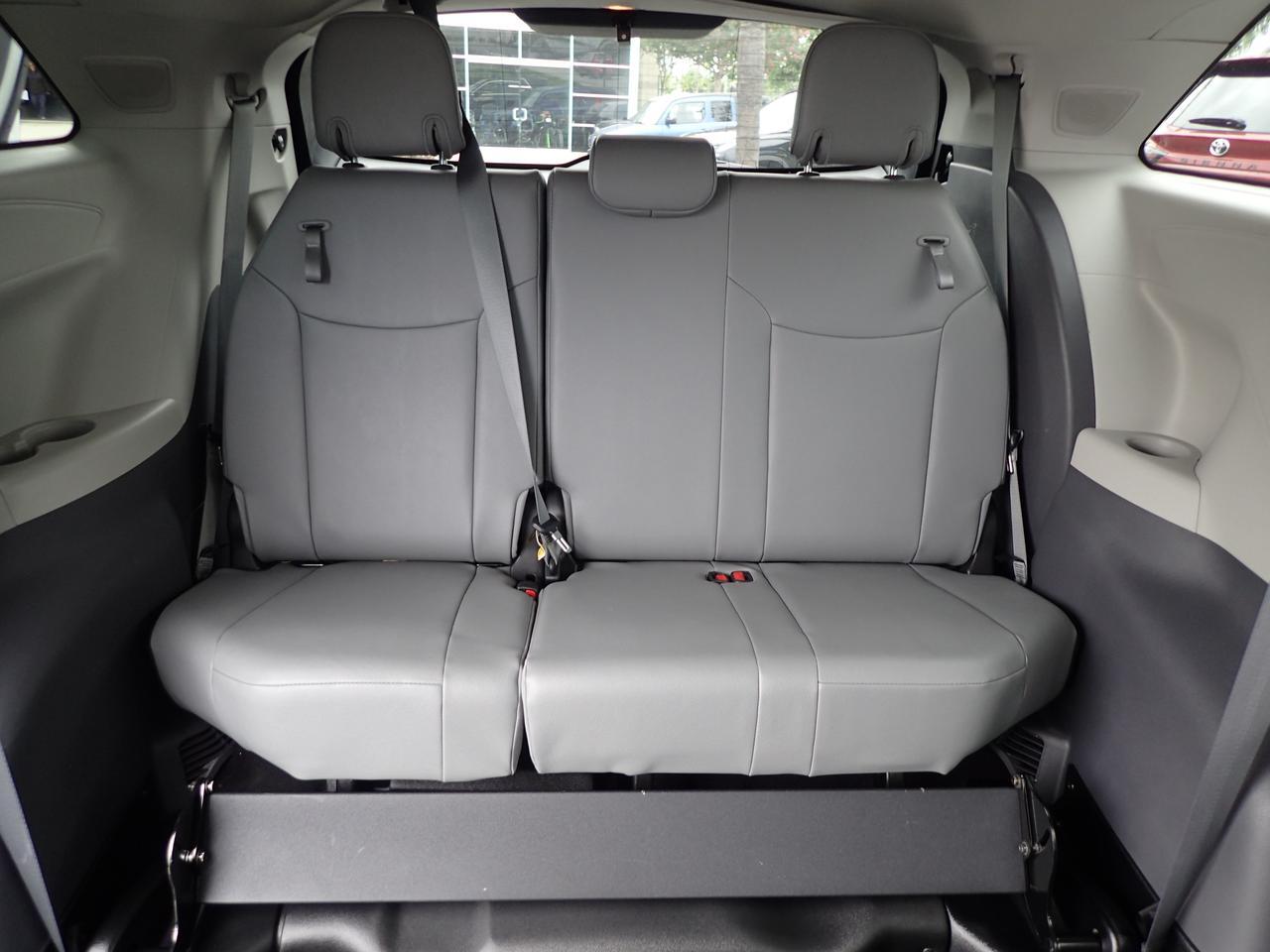 2023 Toyota Sienna XLE+ Anaheim CA