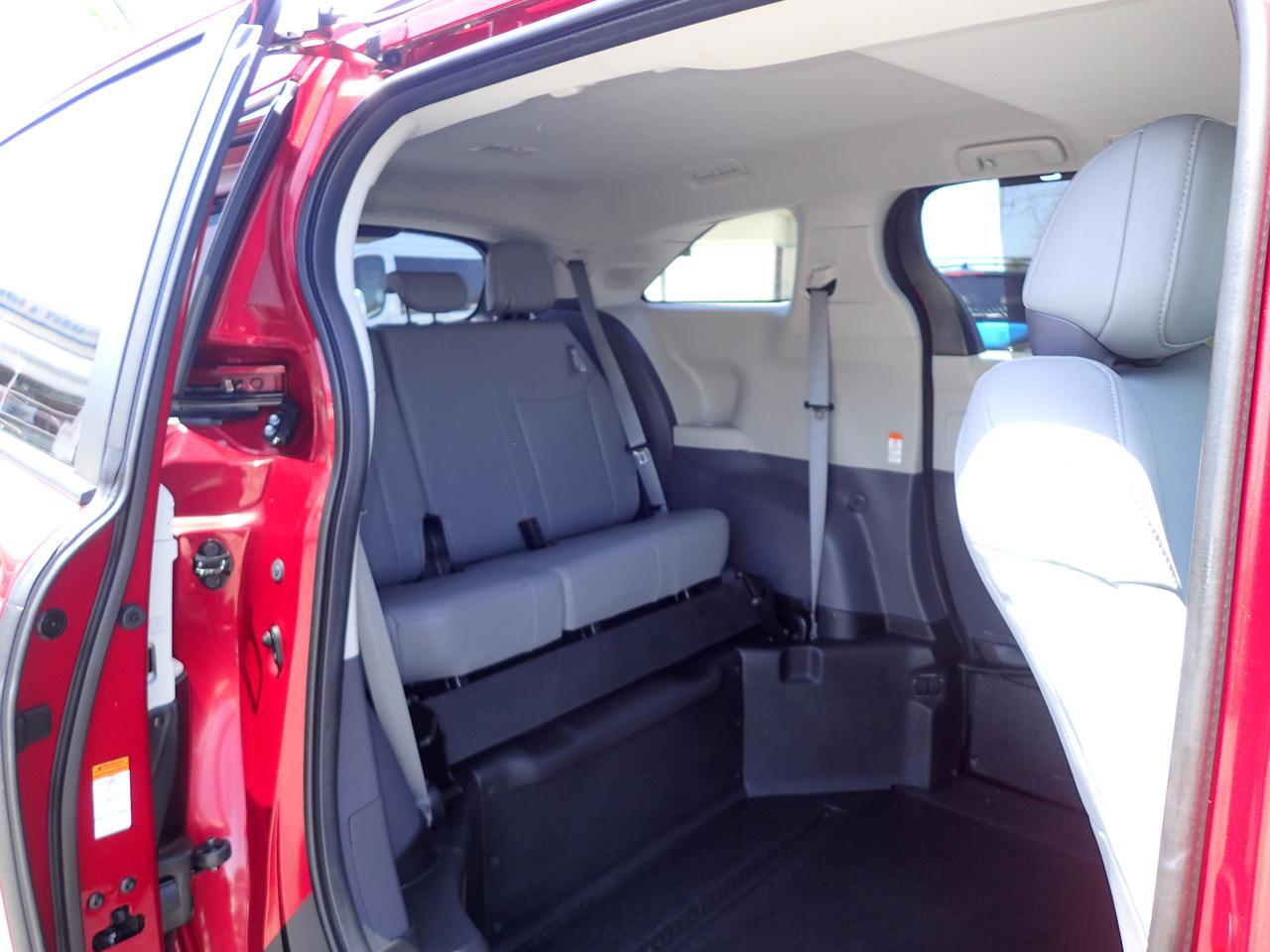 2023 Toyota Sienna XLE+ Anaheim CA