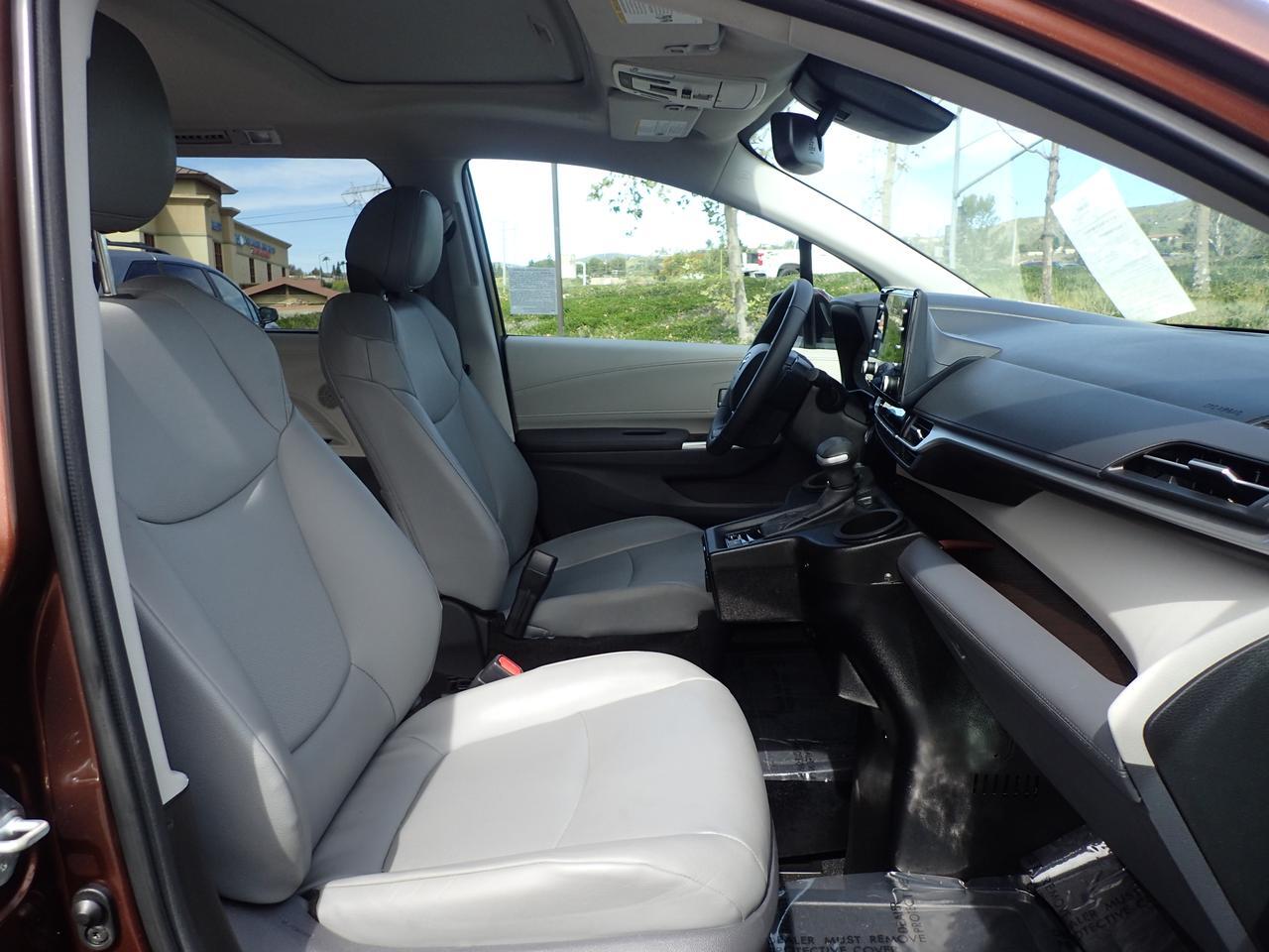 2023 Toyota Sienna XLE Anaheim CA