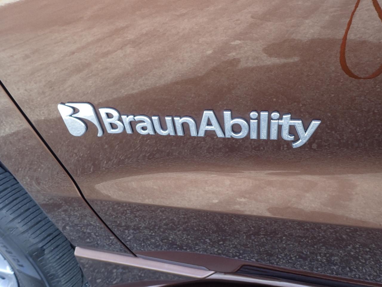 2023 Toyota Sienna XLE Anaheim CA