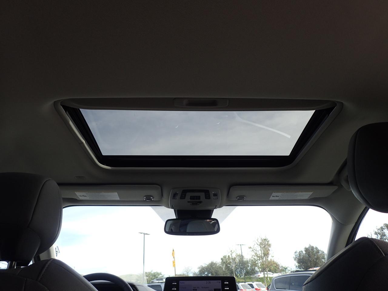 2023 Toyota Sienna XLE Anaheim CA