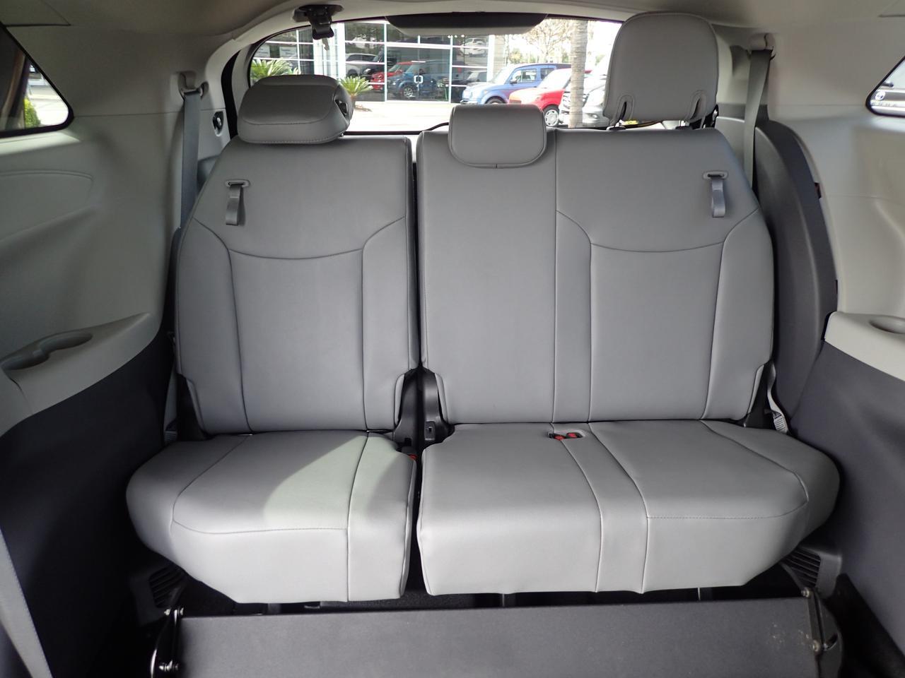 2023 Toyota Sienna XLE Anaheim CA