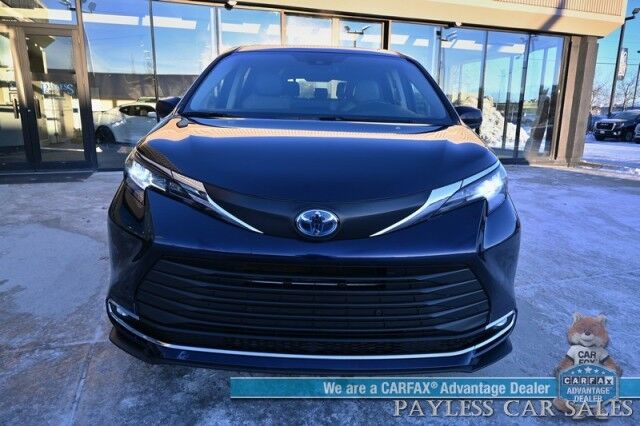 2023 Toyota Sienna XLE Hybrid / AWD / Auto Start / Power & Heated Leather Seats / Sunroof / Adaptive Cruise / Lane Depart & Blind Spot / Apple CarPlay & Android Auto / Back Up Cam / Rear Captain Chairs / 3rd Row / 36 MPG / 1-Owner