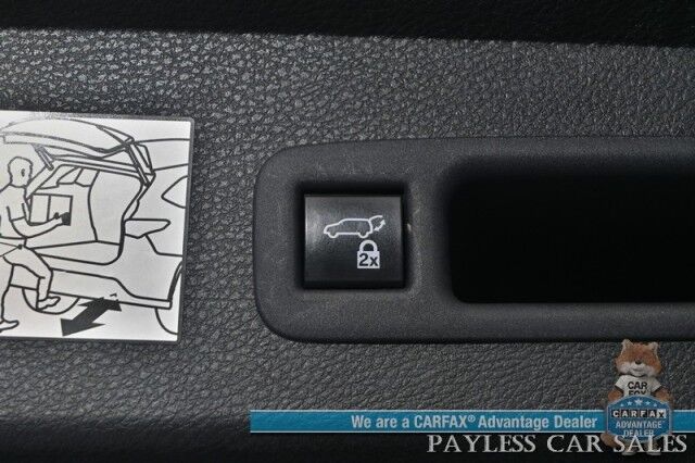 2023 Toyota Sienna XLE Hybrid / AWD / Auto Start / Power & Heated Leather Seats / Sunroof / Adaptive Cruise / Lane Depart & Blind Spot / Apple CarPlay & Android Auto / Back Up Cam / Rear Captain Chairs / 3rd Row / 36 MPG / 1-Owner Anchorage AK 2023 Toyota Sienna XLE Hybrid / AWD / Auto Start / Power & Heated Leather Seats / Sunroof / Adaptive Cruise / Lane Depart & Blind Spot / Apple CarPlay & Android Auto / Back Up Cam / Rear Captain Chairs / 3rd Row / 36 MPG / 1-Owner Anchorage AK