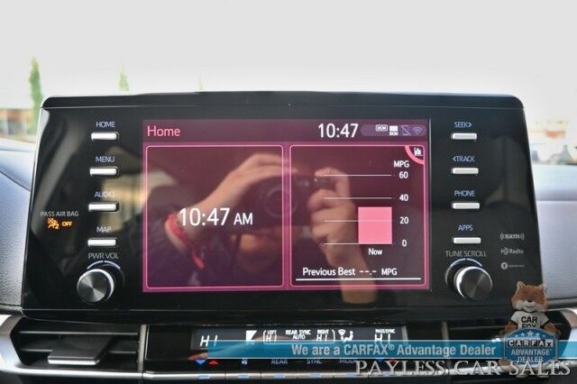 2023 Toyota Sienna XLE Hybrid / AWD / Power & Heated Leather Seats / Sunroof / Adaptive Cruise / Lane Depart & Blind Spot Alert / Apple CarPlay & Android Auto / Back Up Camera / Rear Captain Chairs / 3rd Row / 36 MPG / 1-Owner Anchorage AK