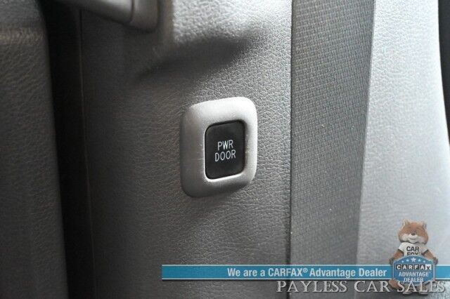 2023 Toyota Sienna XLE Hybrid / AWD / Power & Heated Leather Seats / Sunroof / Adaptive Cruise / Lane Depart & Blind Spot Alert / Apple CarPlay & Android Auto / Back Up Camera / Rear Captain Chairs / 3rd Row / 36 MPG / 1-Owner Anchorage AK