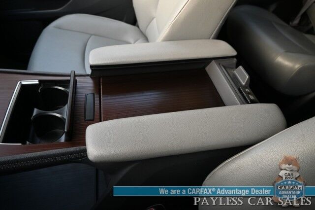 2023 Toyota Sienna XLE Hybrid / AWD / Power & Heated Leather Seats / Sunroof / Adaptive Cruise / Lane Depart & Blind Spot Alert / Apple CarPlay & Android Auto / Back Up Camera / Rear Captain Chairs / 3rd Row / 36 MPG / 1-Owner Wasilla AK