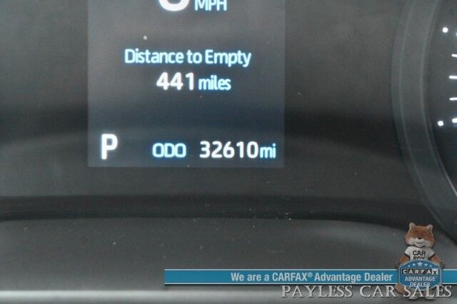 2023 Toyota Sienna XLE Hybrid / AWD / Power & Heated Leather Seats / Sunroof / Adaptive Cruise / Lane Depart & Blind Spot Alert / Apple CarPlay & Android Auto / Back Up Camera / Rear Captain Chairs / 3rd Row / 36 MPG / 1-Owner Wasilla AK