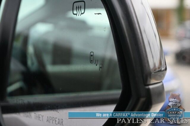 2023 Toyota Sienna XLE Hybrid / AWD / Power & Heated Leather Seats / Sunroof / Adaptive Cruise / Lane Depart & Blind Spot Alert / Apple CarPlay & Android Auto / Back Up Camera / Rear Captain Chairs / 3rd Row / 36 MPG / 1-Owner Wasilla AK