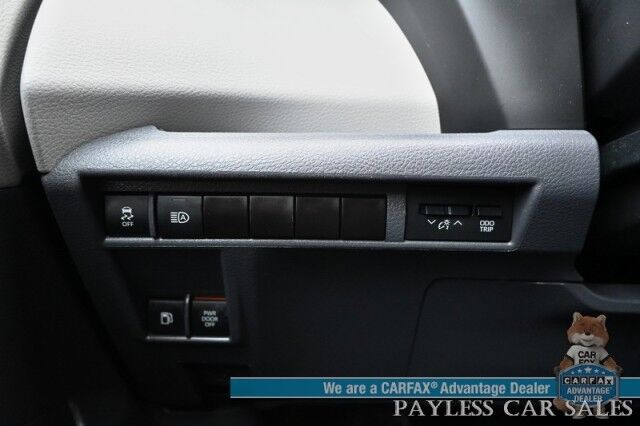 2023 Toyota Sienna XLE Hybrid / AWD / Power & Heated Leather Seats / Sunroof / Adaptive Cruise / Lane Depart & Blind Spot Alert / Apple CarPlay & Android Auto / Back Up Camera / Rear Captain Chairs / 3rd Row / 36 MPG / 1-Owner Anchorage AK