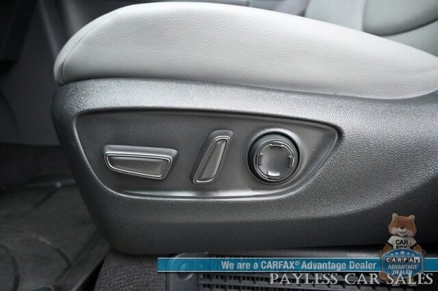 2023 Toyota Sienna XLE Hybrid / AWD / Power & Heated Leather Seats / Sunroof / Adaptive Cruise / Lane Depart & Blind Spot Alert / Apple CarPlay & Android Auto / Back Up Camera / Rear Captain Chairs / 3rd Row / 36 MPG / 1-Owner Anchorage AK