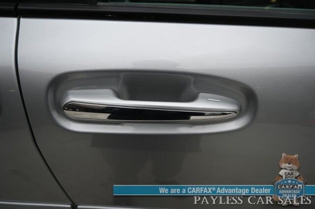 2023 Toyota Sienna XLE Hybrid / AWD / Power & Heated Leather Seats / Sunroof / Adaptive Cruise / Lane Depart & Blind Spot Alert / Apple CarPlay & Android Auto / Back Up Camera / Rear Captain Chairs / 3rd Row / 36 MPG / 1-Owner Wasilla AK