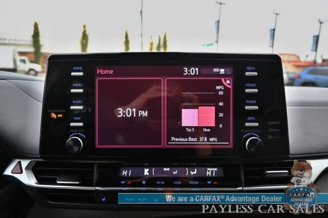 2023 Toyota Sienna XLE Hybrid / AWD / Power & Heated Leather Seats / Sunroof / Adaptive Cruise / Lane Depart & Blind Spot Alert / Apple CarPlay & Android Auto / Back Up Camera / Rear Captain Chairs / 3rd Row / 36 MPG / 1-Owner Wasilla AK