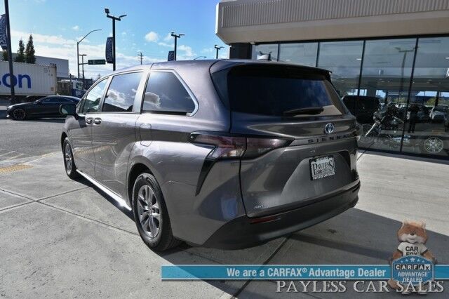 2023 Toyota Sienna XLE Hybrid / AWD / Power & Heated Leather Seats / Sunroof / Adaptive Cruise / Lane Depart & Blind Spot Alert / Apple CarPlay & Android Auto / Back Up Camera / Rear Captain Chairs / 3rd Row / 36 MPG / 1-Owner Anchorage AK