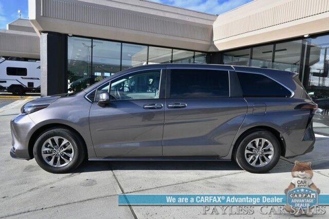 2023 Toyota Sienna XLE Hybrid / AWD / Power & Heated Leather Seats / Sunroof / Adaptive Cruise / Lane Depart & Blind Spot Alert / Apple CarPlay & Android Auto / Back Up Camera / Rear Captain Chairs / 3rd Row / 36 MPG / 1-Owner