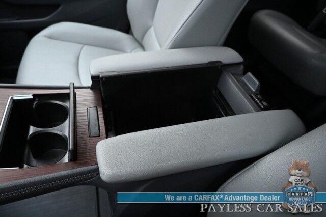2023 Toyota Sienna XLE Hybrid / AWD / Power & Heated Leather Seats / Sunroof / Adaptive Cruise / Lane Depart & Blind Spot Alert / Apple CarPlay & Android Auto / Back Up Camera / Rear Captain Chairs / 3rd Row / 36 MPG / 1-Owner Anchorage AK