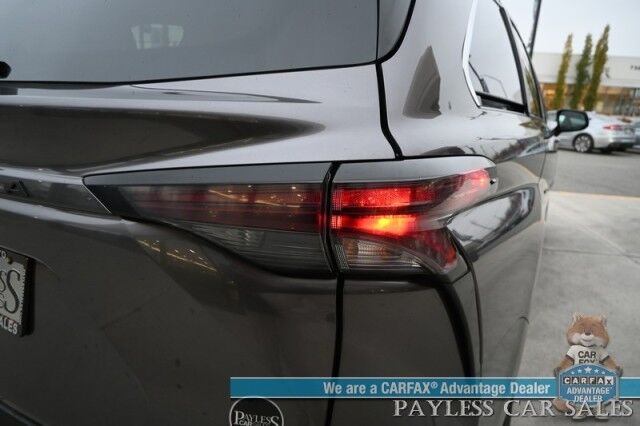 2023 Toyota Sienna XLE Hybrid / AWD / Power & Heated Leather Seats / Sunroof / Adaptive Cruise / Lane Depart & Blind Spot Alert / Apple CarPlay & Android Auto / Back Up Camera / Rear Captain Chairs / 3rd Row / 36 MPG / 1-Owner Anchorage AK