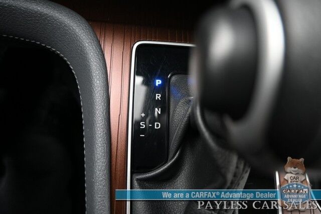 2023 Toyota Sienna XLE Hybrid / AWD / Power & Heated Leather Seats / Sunroof / Adaptive Cruise / Lane Depart & Blind Spot Alert / Apple CarPlay & Android Auto / Back Up Camera / Rear Captain Chairs / 3rd Row / 36 MPG / 1-Owner Anchorage AK