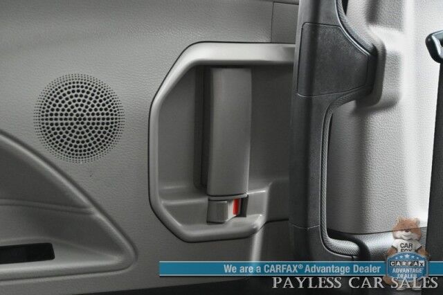 2023 Toyota Sienna XLE Hybrid / AWD / Power & Heated Leather Seats / Sunroof / Adaptive Cruise / Lane Depart & Blind Spot Alert / Apple CarPlay & Android Auto / Back Up Camera / Rear Captain Chairs / 3rd Row / 36 MPG / 1-Owner Anchorage AK