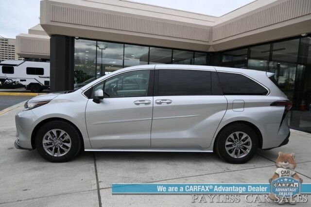 2023 Toyota Sienna XLE Hybrid / AWD / Power & Heated Leather Seats / Sunroof / Adaptive Cruise / Lane Depart & Blind Spot Alert / Rear Captain Chairs / 3rd Row / Apple CarPlay & Android Auto / Back Up Camera / 36 MPG / 1-Owner
