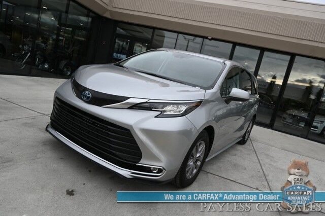 2023 Toyota Sienna XLE Hybrid / AWD / Power & Heated Leather Seats / Sunroof / Adaptive Cruise / Lane Depart & Blind Spot Alert / Rear Captain Chairs / 3rd Row / Apple CarPlay & Android Auto / Back Up Camera / 36 MPG / 1-Owner Anchorage AK