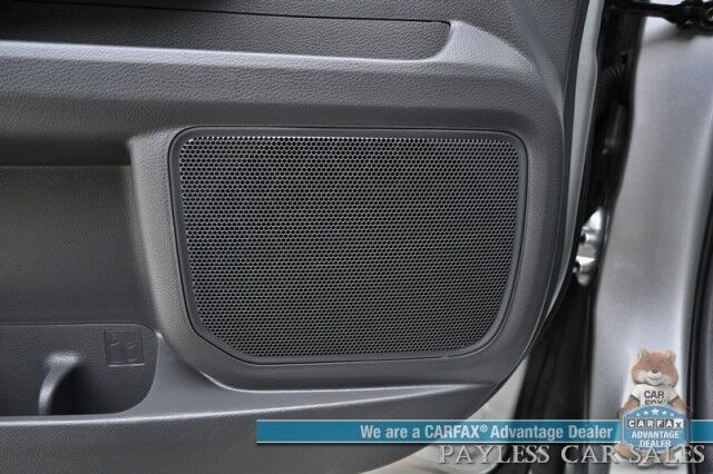 2023 Toyota Sienna XLE Hybrid / AWD / Power & Heated Leather Seats / Sunroof / Adaptive Cruise / Lane Depart & Blind Spot Alert / Rear Captain Chairs / 3rd Row / Apple CarPlay & Android Auto / Back Up Camera / 36 MPG / 1-Owner Anchorage AK