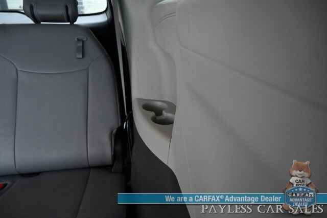 2023 Toyota Sienna XLE Hybrid / AWD / Power & Heated Leather Seats / Sunroof / Adaptive Cruise / Lane Depart & Blind Spot Alert / Rear Captain Chairs / 3rd Row / Apple CarPlay & Android Auto / Back Up Camera / 36 MPG / 1-Owner Anchorage AK