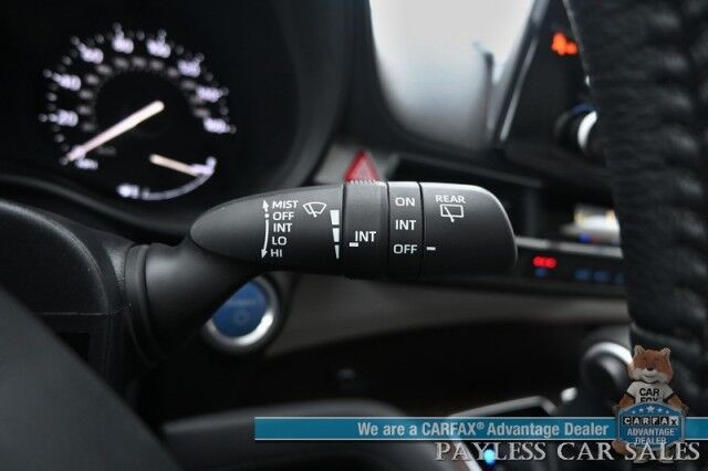 2023 Toyota Sienna XLE Hybrid / AWD / Power & Heated Leather Seats / Sunroof / Adaptive Cruise / Lane Depart & Blind Spot Alert / Rear Captain Chairs / 3rd Row / Apple CarPlay & Android Auto / Back Up Camera / 36 MPG / 1-Owner Anchorage AK