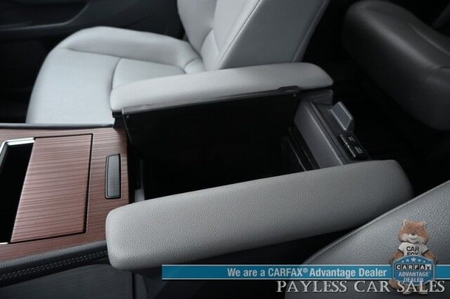 2023 Toyota Sienna XLE Hybrid / AWD / Power & Heated Leather Seats / Sunroof / Adaptive Cruise / Lane Depart & Blind Spot Alert / Rear Captain Chairs / 3rd Row / Apple CarPlay & Android Auto / Back Up Camera / 36 MPG / 1-Owner Anchorage AK