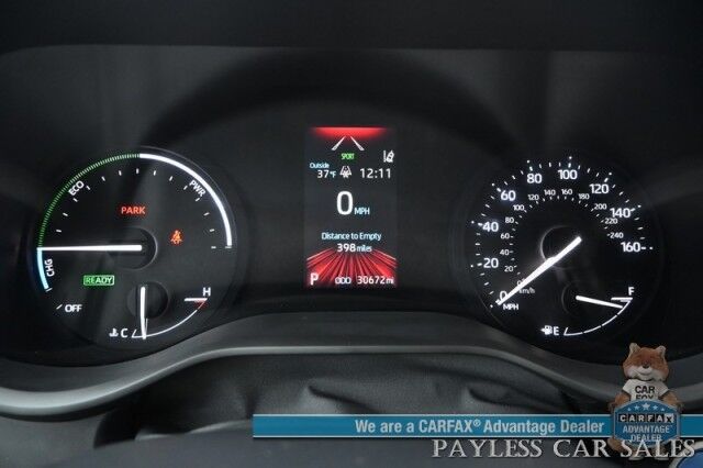 2023 Toyota Sienna XLE Hybrid / AWD / Power & Heated Leather Seats / Sunroof / Adaptive Cruise / Lane Depart & Blind Spot Alert / Rear Captain Chairs / 3rd Row / Apple CarPlay & Android Auto / Back Up Camera / 36 MPG / 1-Owner Anchorage AK