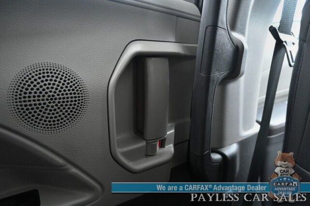 2023 Toyota Sienna XLE Hybrid / AWD / Power & Heated Leather Seats / Sunroof / Adaptive Cruise / Lane Depart & Blind Spot Alert / Rear Captain Chairs / 3rd Row / Apple CarPlay & Android Auto / Back Up Camera / 36 MPG / 1-Owner Anchorage AK