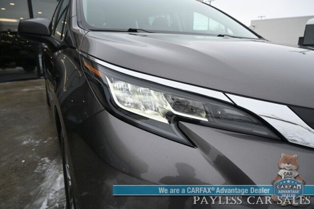 2023 Toyota Sienna XLE Hybrid / AWD / Power & Heated Leather Seats / Sunroof / Adaptive Cruise / Lane Depart & Blind Spot Alert / Rear Captain Chairs / 3rd Row / Apple CarPlay & Android Auto / Back Up Camera / 36 MPG / 1-Owner Anchorage AK