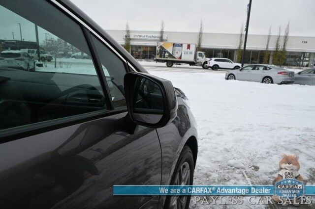 2023 Toyota Sienna XLE Hybrid / AWD / Power & Heated Leather Seats / Sunroof / Adaptive Cruise / Lane Depart & Blind Spot Alert / Rear Captain Chairs / 3rd Row / Apple CarPlay & Android Auto / Back Up Camera / 36 MPG / 1-Owner Anchorage AK