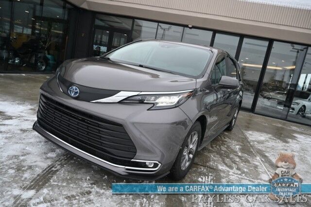 2023 Toyota Sienna XLE Hybrid / AWD / Power & Heated Leather Seats / Sunroof / Adaptive Cruise / Lane Depart & Blind Spot Alert / Rear Captain Chairs / 3rd Row / Apple CarPlay & Android Auto / Back Up Camera / 36 MPG / 1-Owner Anchorage AK
