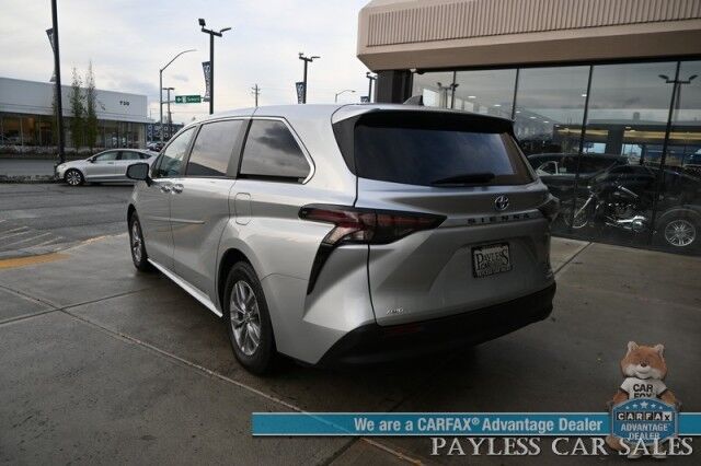 2023 Toyota Sienna XLE Hybrid Wasilla AK