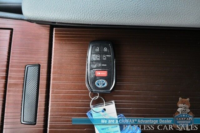 2023 Toyota Sienna XLE Hybrid Anchorage AK
