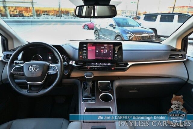 2023 Toyota Sienna XLE Hybrid Anchorage AK