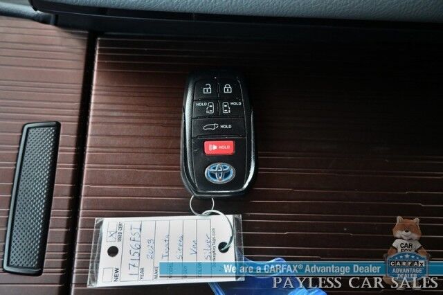 2023 Toyota Sienna XLE Hybrid Anchorage AK