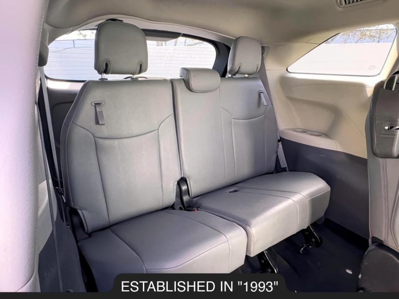 2023 Toyota Sienna XLE Miami FL