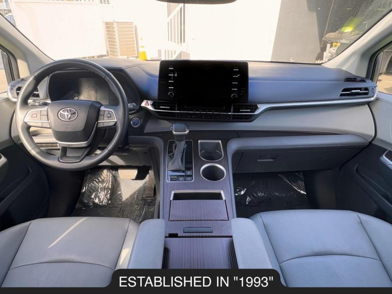 2023 Toyota Sienna XLE Miami FL