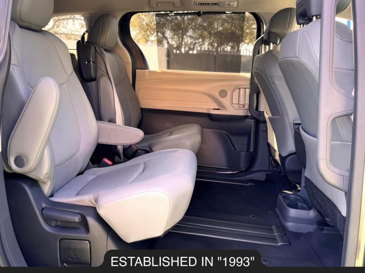 2023 Toyota Sienna XLE Miami FL