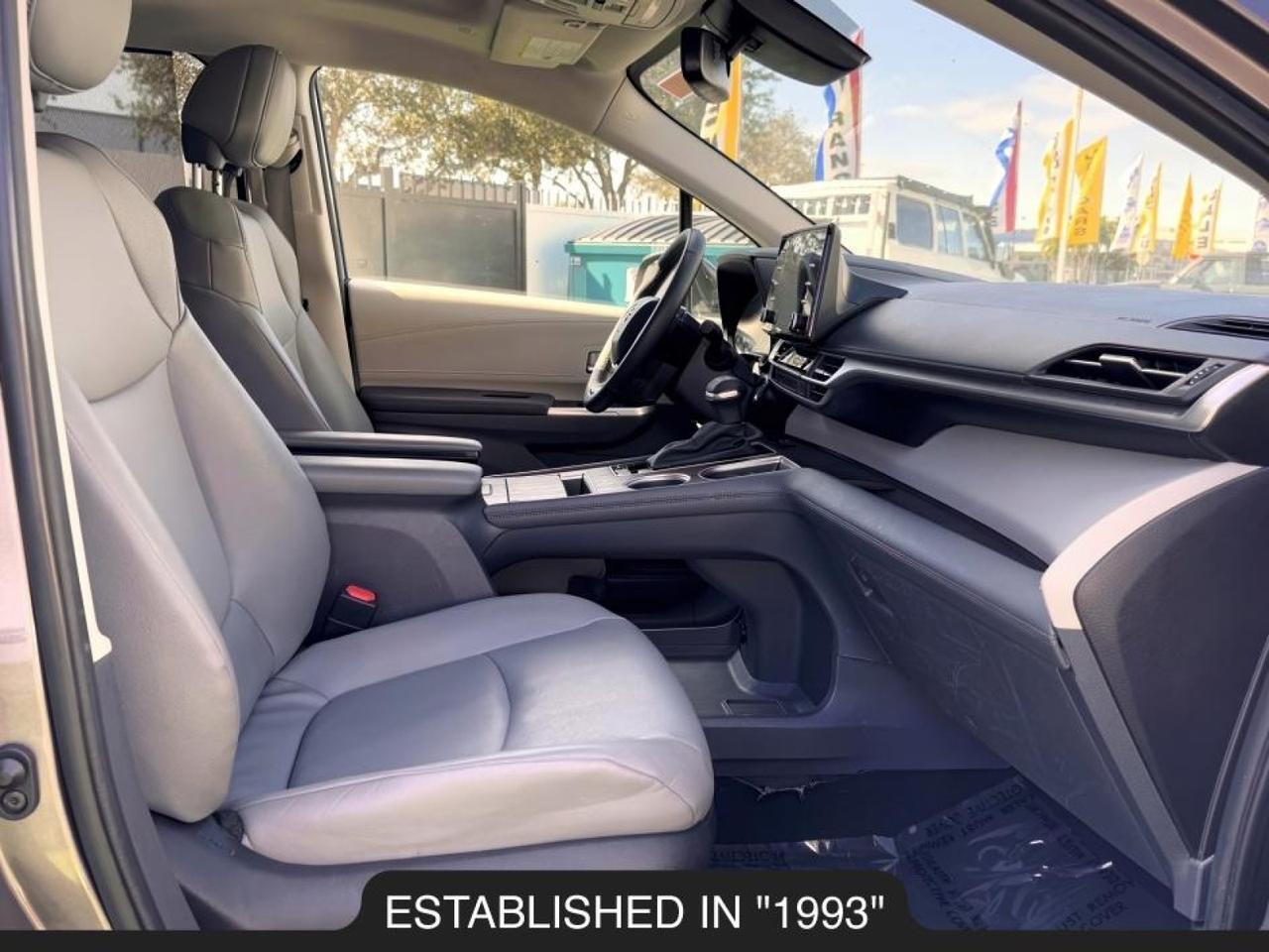 2023 Toyota Sienna XLE Miami FL