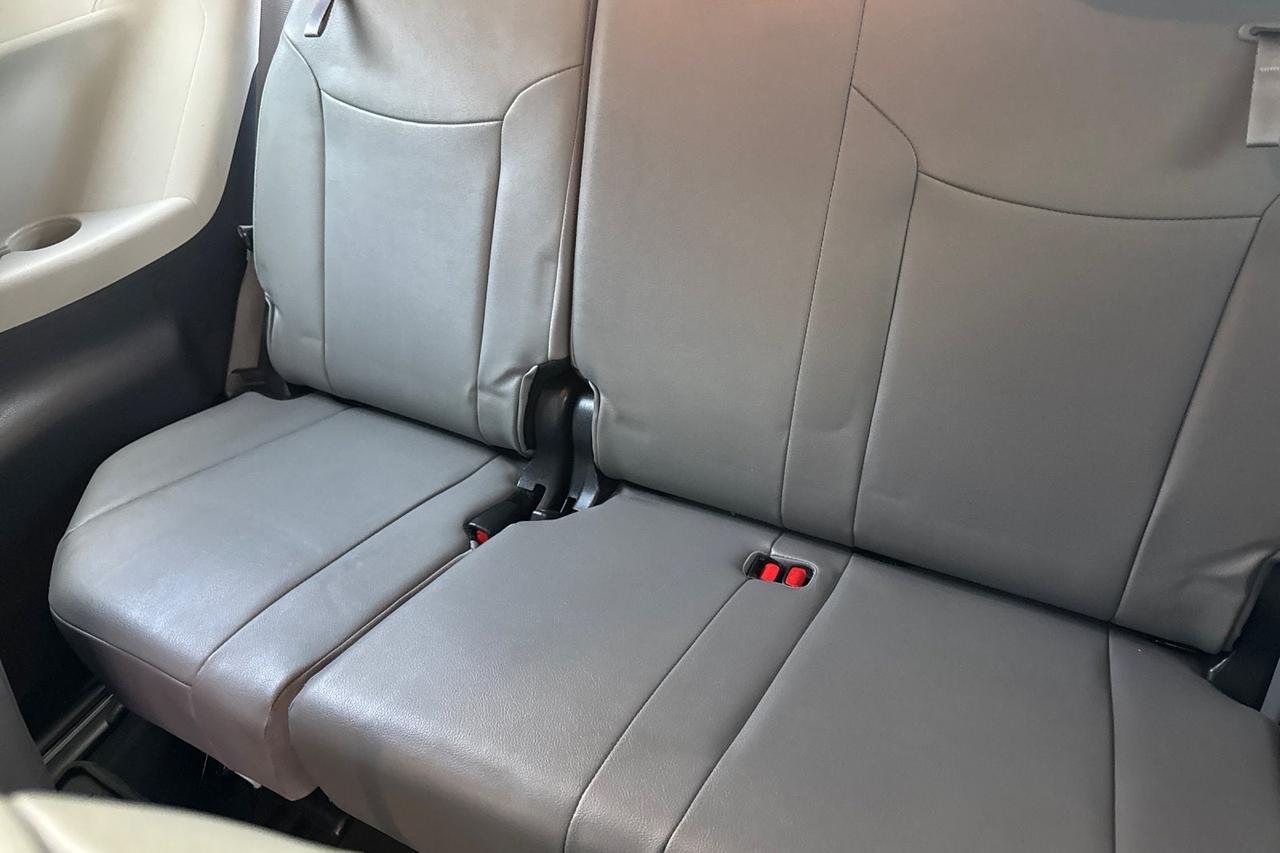 2023 Toyota Sienna XLE Roseville CA